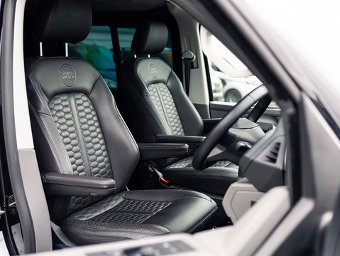 2.0 BiTDI T32 Highline Panel Van 5dr Diesel DSG 4Motion SWB Euro 6 (s/s) (204 ps)