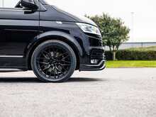 Volkswagen Transporter T6.1 T32 2.0 BiTDI 4Motion 204 BHP Highline SWB 8 Seat Kombi Euro 6 Diesel DSG 7-Speed Automatic Van