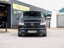 Volkswagen Transporter T6.1 T32 2.0 BiTDI 4Motion 204 BHP Highline SWB 8 Seat Kombi Euro 6 Diesel DSG 7-Speed Automatic Van