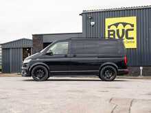 Volkswagen Transporter T6.1 T32 2.0 BiTDI 4Motion 204 BHP Highline SWB 8 Seat Kombi Euro 6 Diesel DSG 7-Speed Automatic Van