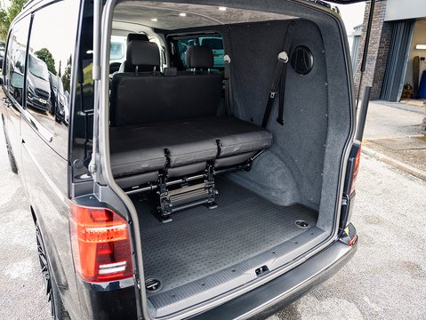 2.0 BiTDI T32 Highline Panel Van 5dr Diesel DSG 4Motion SWB Euro 6 (s/s) (204 ps)