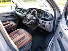 Volkswagen Transporter T6.1 T30 2.0 TDI 150 BHP Highline LWB 6 Seat Kombi Euro 6 Diesel DSG 7-Speed Automatic Van