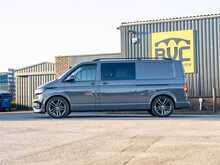 Volkswagen Transporter T6.1 T30 2.0 TDI 150 BHP Highline LWB 6 Seat Kombi Euro 6 Diesel DSG 7-Speed Automatic Van