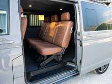 Volkswagen Transporter T6.1 T30 2.0 TDI 150 BHP Highline LWB 6 Seat Kombi Euro 6 Diesel DSG 7-Speed Automatic Van