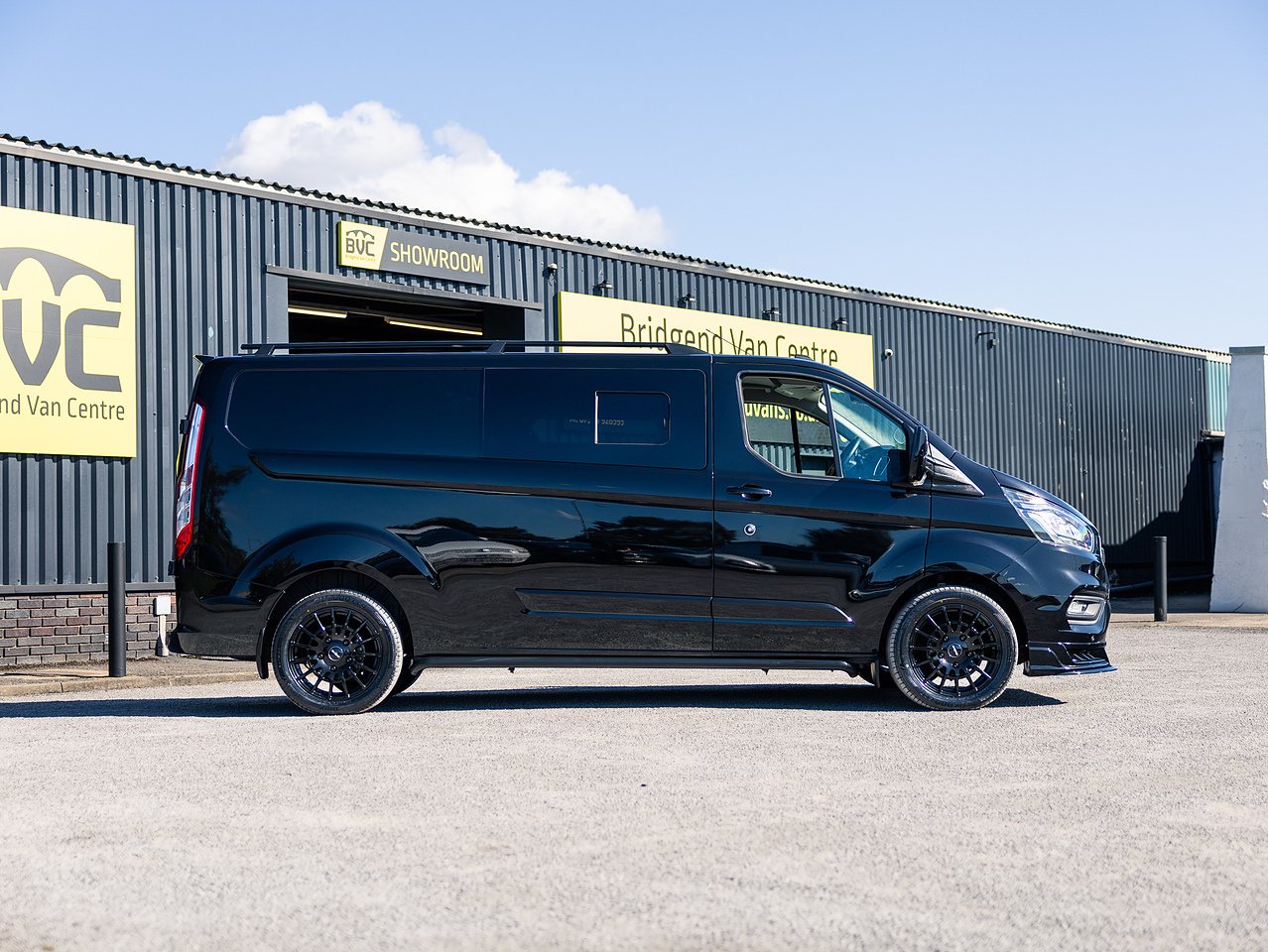 Used 2021 Ford Transit Custom 300 EcoBlue Limited For Sale (U760