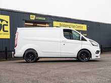 Ford Transit Custom Signature 280 2.0 EcoBlue 130 Bhp Limited L1 SWB 3-Seat Diesel 6-Speed Manual Panel Van