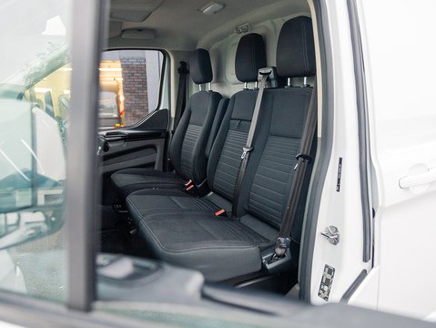 2.0 280 EcoBlue Limited Panel Van 5dr Diesel Manual L1 H1 Euro 6 (s/s) (130 ps)