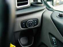 Ford Transit Custom Signature 280 2.0 EcoBlue 130 Bhp Limited L1 SWB 3-Seat Diesel 6-Speed Manual Panel Van