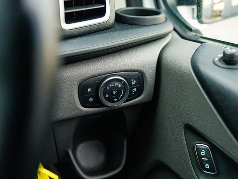 2.0 280 EcoBlue Limited Panel Van 5dr Diesel Manual L1 H1 Euro 6 (s/s) (130 ps)