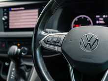 Volkswagen Transporter T6.1 T32 2.0 TDI 150 BHP Highline SWB 5 Seat Kombi Euro 6 Diesel DSG 7-Speed Automatic Van