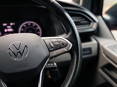 2.0 TDI T32 Highline Kombi Double Cab 5dr Diesel DSG FWD SWB Euro 6 (s/s) (150 ps)