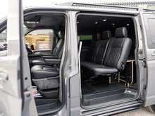 Volkswagen Transporter T6.1 T32 2.0 TDI 150 BHP Highline SWB 5 Seat Kombi Euro 6 Diesel DSG 7-Speed Automatic Van