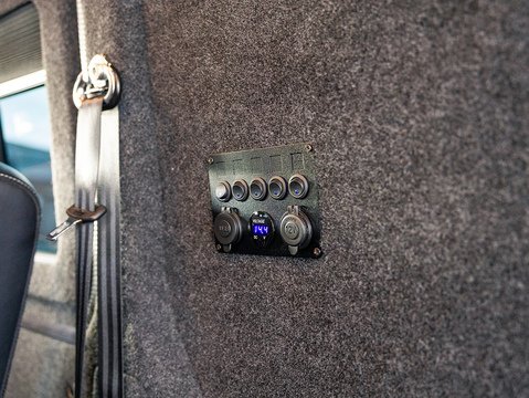 2.0 TDI T32 Highline Kombi Double Cab 5dr Diesel DSG FWD SWB Euro 6 (s/s) (150 ps)