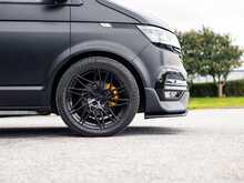 Volkswagen Transporter T6.1 T28 2.0 TDI 150 BHP Highline LWB 6 Seat Kombi Euro 6 Diesel DSG 7-Speed Automatic Van