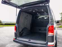 Volkswagen Transporter T6.1 T28 2.0 TDI 150 BHP Highline LWB 6 Seat Kombi Euro 6 Diesel DSG 7-Speed Automatic Van