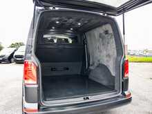 Volkswagen Transporter T6.1 T28 2.0 TDI 150 BHP Highline LWB 6 Seat Kombi Euro 6 Diesel DSG 7-Speed Automatic Van