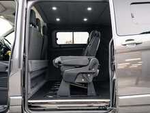 Ford Transit Custom Signature 300 2.0 EcoBlue 130 BHP Limited 6 Seat L2 LWB 6-Speed Euro 6 Diesel Manual Van