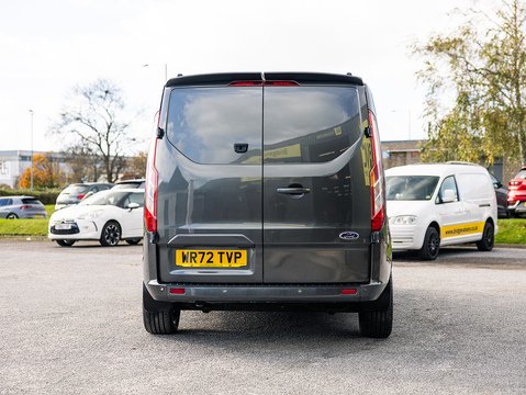 2.0 320 EcoBlue Limited Crew Van Double Cab 5dr Diesel Auto L1 H1 Euro 6 (170 ps)