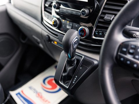 2.0 320 EcoBlue Limited Crew Van Double Cab 5dr Diesel Auto L2 H1 Euro 6 (130 ps)