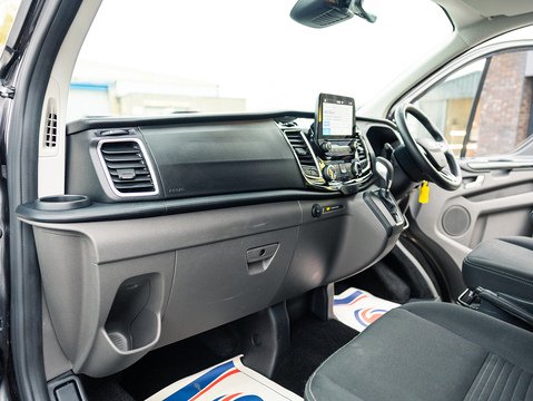 2.0 320 EcoBlue Limited Crew Van Double Cab 5dr Diesel Auto L2 H1 Euro 6 (130 ps)