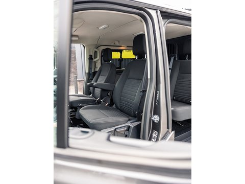 2.0 320 EcoBlue Limited Crew Van Double Cab 5dr Diesel Auto L2 H1 Euro 6 (130 ps)