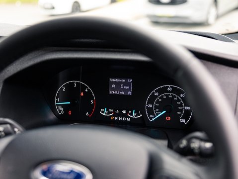 2.0 320 EcoBlue Limited Crew Van Double Cab 5dr Diesel Auto L2 H1 Euro 6 (130 ps)