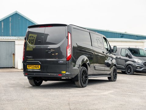 2.0 320 EcoBlue Limited Crew Van Double Cab 5dr Diesel Auto L2 H1 Euro 6 (130 ps)