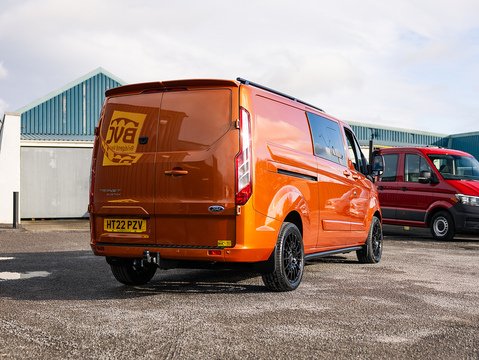 2.0 320 EcoBlue Limited Crew Van Double Cab 5dr Diesel Manual L2 H1 Euro 6 (s/s) (6 Seat) (130 ps)