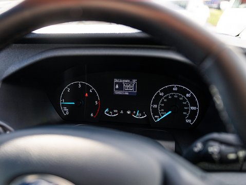 2.0 320 EcoBlue Limited Crew Van Double Cab 5dr Diesel Manual L2 H1 Euro 6 (s/s) (6 Seat) (130 ps)