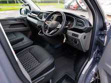 Volkswagen Transporter T6.1 T28 2.0 TDI 150 BHP Highline SWB 6 Seat Kombi Euro 6 Diesel 6-Speed Manual Van