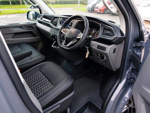 2.0 TDI T28 Highline Panel Van 5dr Diesel Manual FWD SWB Euro 6 (s/s) (150 ps)