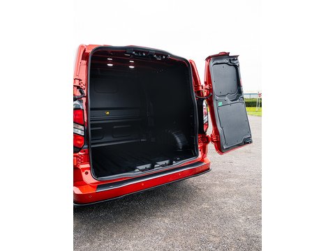 2.0 320 EcoBlue Limited Crew Van Double Cab 5dr Diesel Auto L2 H1 Euro 6 (s/s) (170 ps)