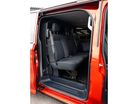 2.0 320 EcoBlue Limited Crew Van Double Cab 5dr Diesel Auto L2 H1 Euro 6 (s/s) (170 ps)