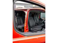 Ford Transit Custom 320 2.0 EcoBlue 170 BHP L2 LWB 6 Seat Doublecab Euro 6 Diesel Automatic Van