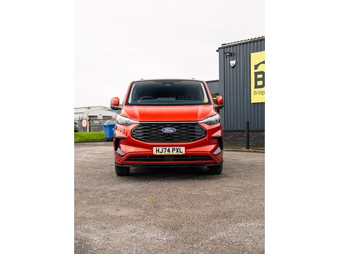 2.0 320 EcoBlue Limited Crew Van Double Cab 5dr Diesel Auto L2 H1 Euro 6 (s/s) (170 ps)