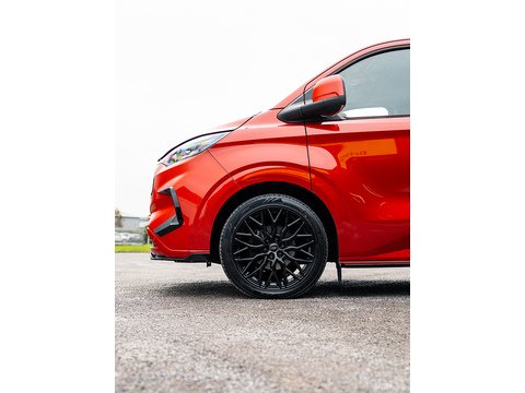 2.0 320 EcoBlue Limited Crew Van Double Cab 5dr Diesel Auto L2 H1 Euro 6 (s/s) (170 ps)