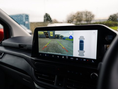 2.0 320 EcoBlue Limited Crew Van Double Cab 5dr Diesel Auto L2 H1 Euro 6 (s/s) (170 ps)