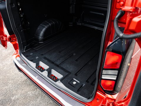 2.0 320 EcoBlue Limited Crew Van Double Cab 5dr Diesel Auto L2 H1 Euro 6 (s/s) (170 ps)