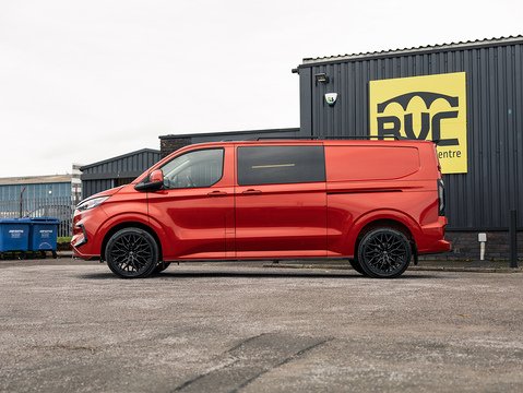 2.0 320 EcoBlue Limited Crew Van Double Cab 5dr Diesel Auto L2 H1 Euro 6 (s/s) (170 ps)