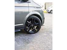 Volkswagen Transporter T6.1 T30 2.0 TDI 150 BHP Highline SWB 5 Seat Kombi Euro 6 Diesel DSG 7-Speed Automatic Van