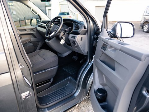 2.0 TDI T30 Highline Kombi Double Cab 5dr Diesel DSG FWD SWB Euro 6 (s/s) (150 ps)