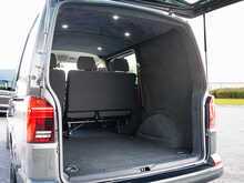 Volkswagen Transporter T6.1 T30 2.0 TDI 150 BHP Highline SWB 5 Seat Kombi Euro 6 Diesel DSG 7-Speed Automatic Van