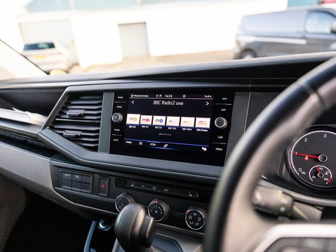 2.0 TDI T30 Highline Kombi Double Cab 5dr Diesel DSG FWD SWB Euro 6 (s/s) (150 ps)