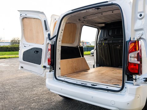 1.5 BlueHDi 1000 Driver M Panel Van 5dr Diesel Manual SWB Euro 6 (s/s) (100 ps)