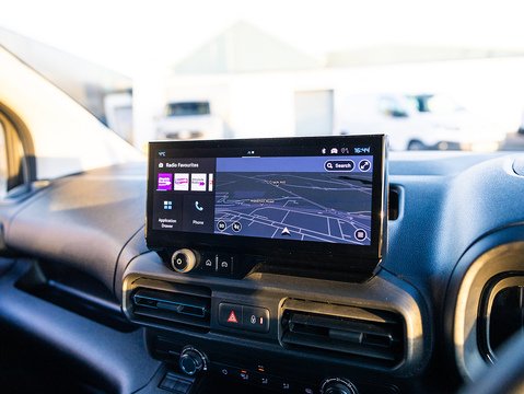 1.5 BlueHDi 1000 Driver M Panel Van 5dr Diesel Manual SWB Euro 6 (s/s) (100 ps)