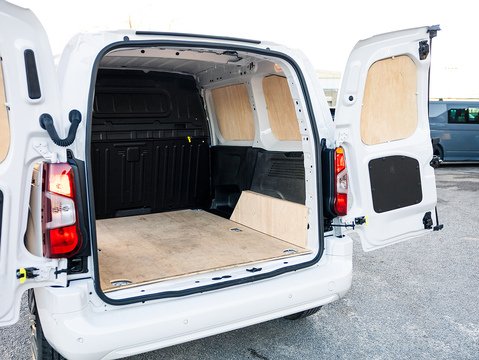 1.5 BlueHDi 1000 Driver M Panel Van 5dr Diesel Manual SWB Euro 6 (s/s) (100 ps)