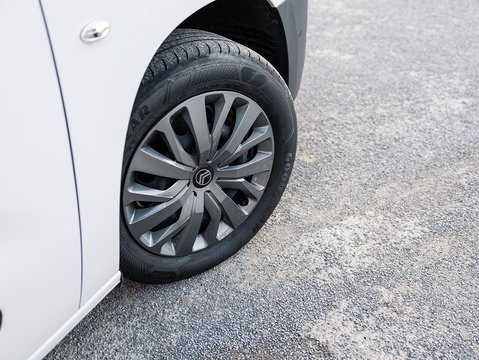 1.5 BlueHDi 1000 Driver M Panel Van 5dr Diesel Manual SWB Euro 6 (s/s) (100 ps)