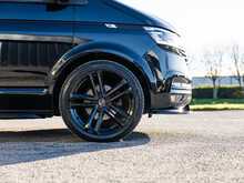 Volkswagen Transporter T6.1 T30 2.0 TDI 150 BHP Highline SWB 5 Seat DSG Kombi Automatic Van