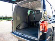 Volkswagen Transporter T6.1 T30 2.0 TDI 150 BHP Highline SWB 5 Seat DSG Kombi Automatic Van