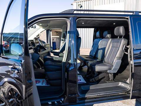 2.0 TDI T30 Highline Kombi Double Cab 5dr Diesel DSG FWD SWB Euro 6 (s/s) (150 ps)